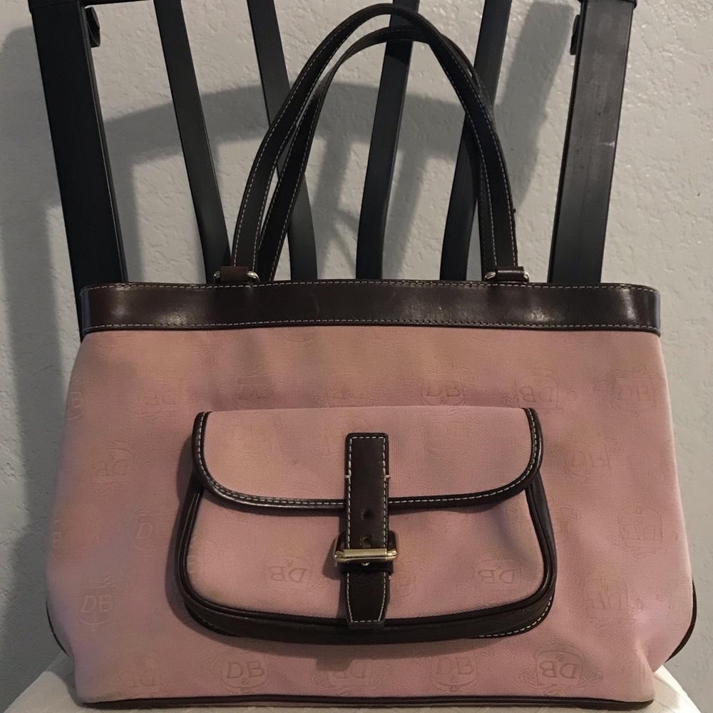 Dooney& Bourke purse 👛